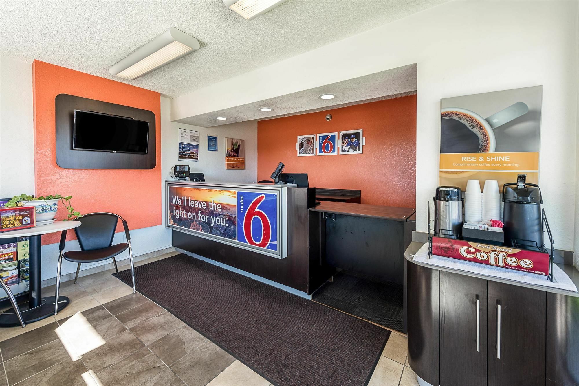 Motel 6-Sparks, Nv - Airport - สปาร์คส์ ภายนอก รูปภาพ