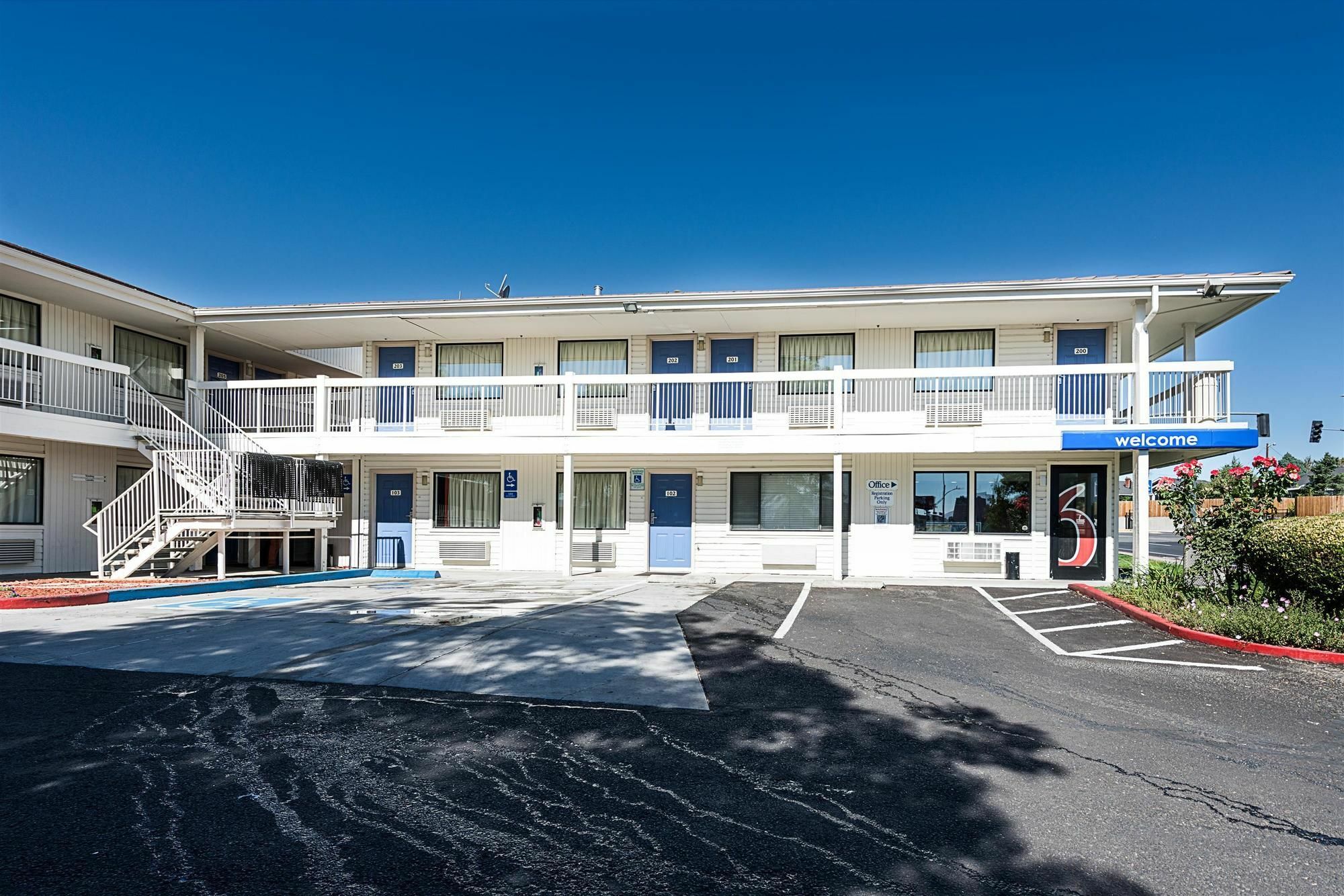 Motel 6-Sparks, Nv - Airport - สปาร์คส์ ภายนอก รูปภาพ